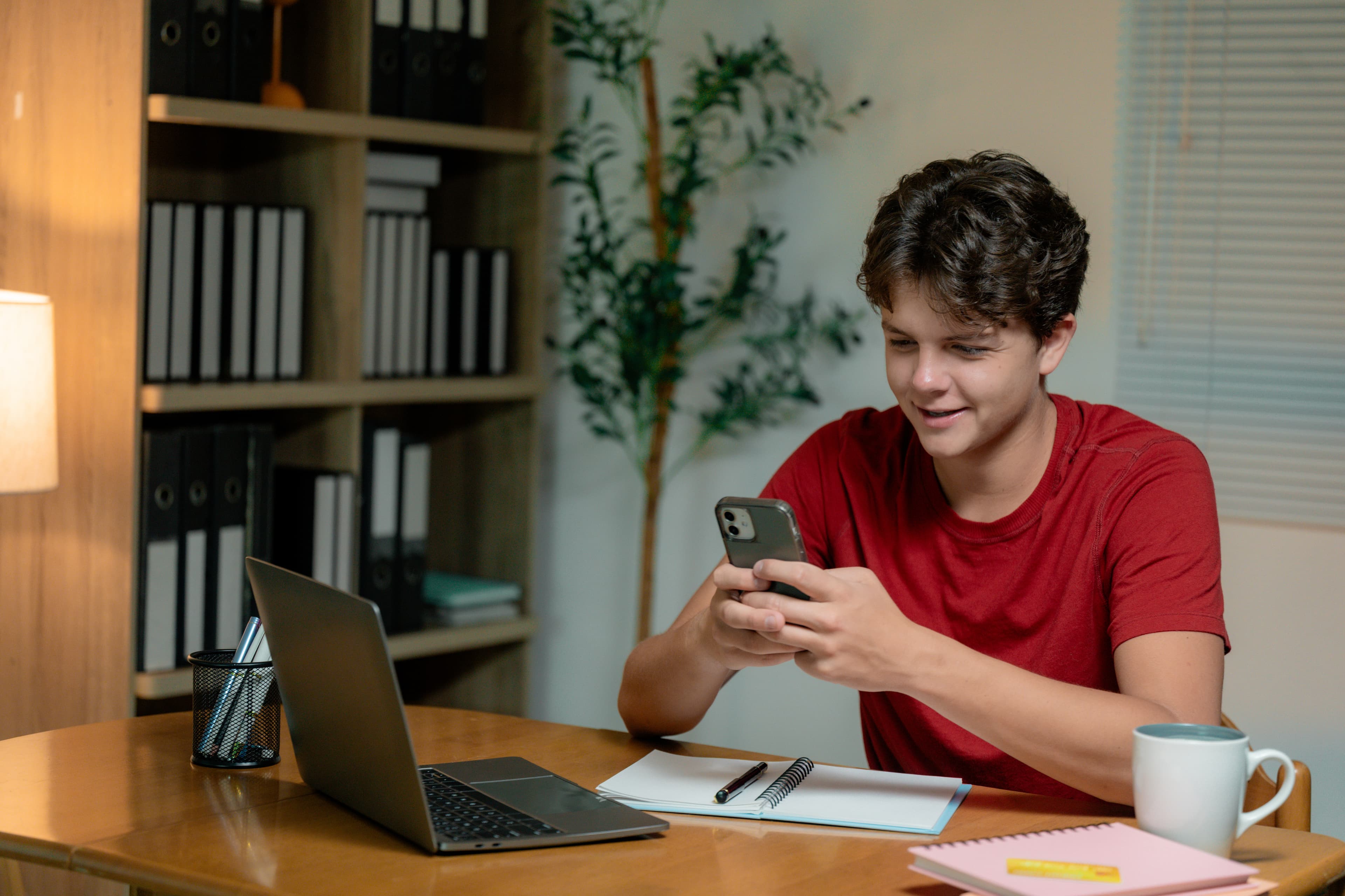 Emma Launches Today: 20,000 Free Tokens